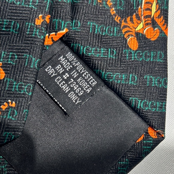 Playful Tigger Character Tie - Black and Orange - Picture 6 of 6